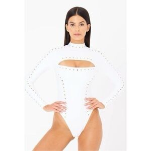 GIGI C White Long-Sleeve Cutout One-Piece Swimsuit Scuba Style